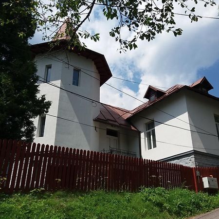 Vila Viitorul Buşteni Esterno foto