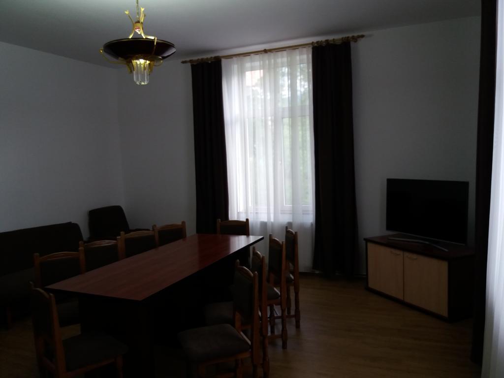 Vila Viitorul Buşteni Esterno foto